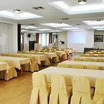 Metropol 3*