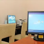 Metropol لاريسا
