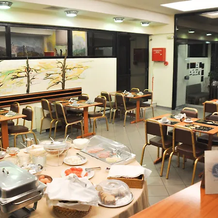 Metropol فندق لاريسا
