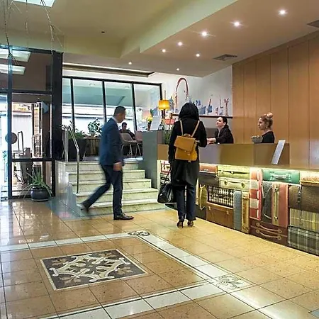 Metropol 3* Larissa