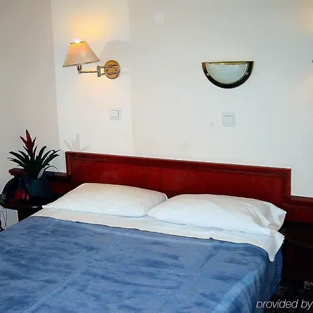 Metropol Hotel